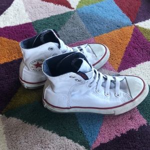 Kids converse shoes Velcro